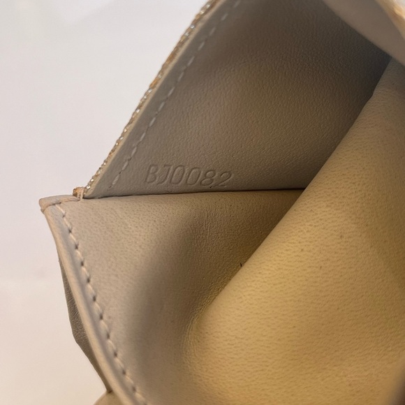 LOUIS VUITTON MINI LIN SHINE MONOGRAM WALLET - Picture 12 of 15